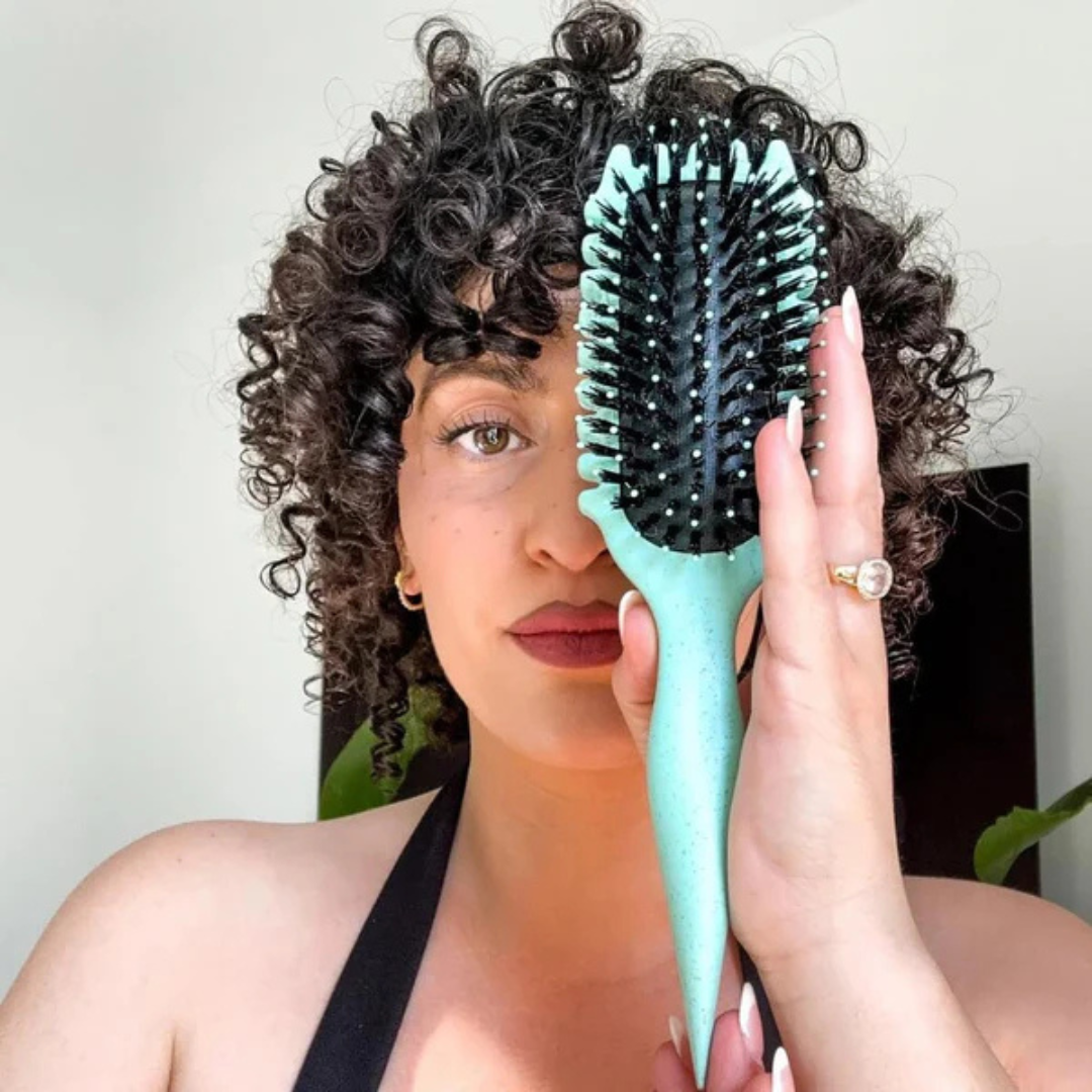 CurlyBrush™ | Definierade lockar utan friss